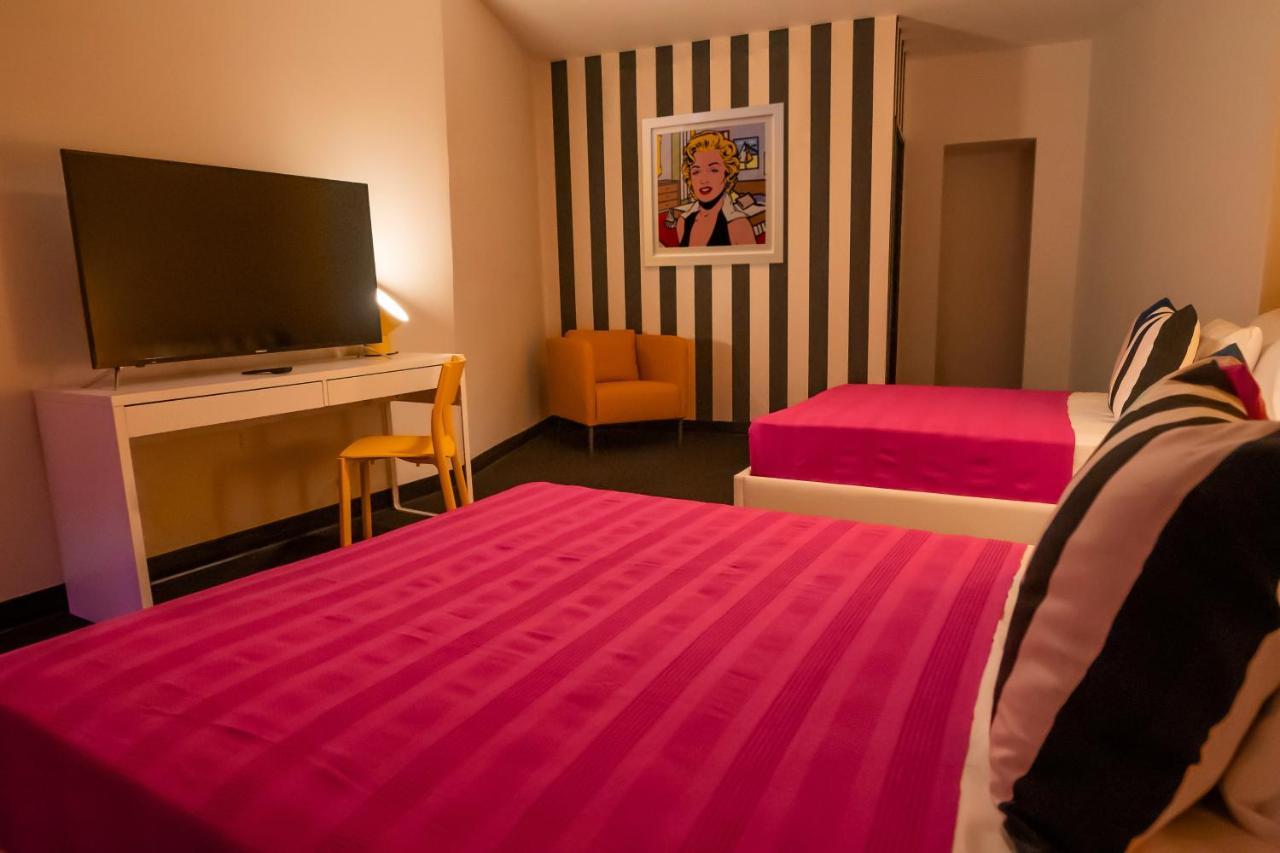 The Fox Hotel ポンセ エクステリア 写真